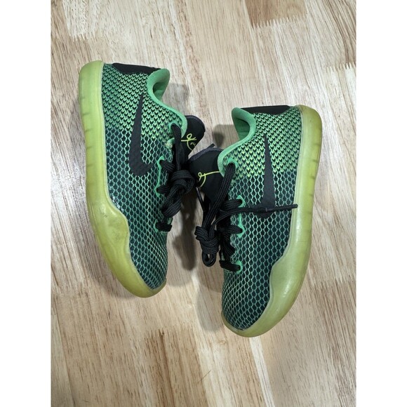Nike Kobe 10 Vino Green Low Top Sneakers Lace Up 726069 333 Toddler Size 9C - Picture 4 of 8